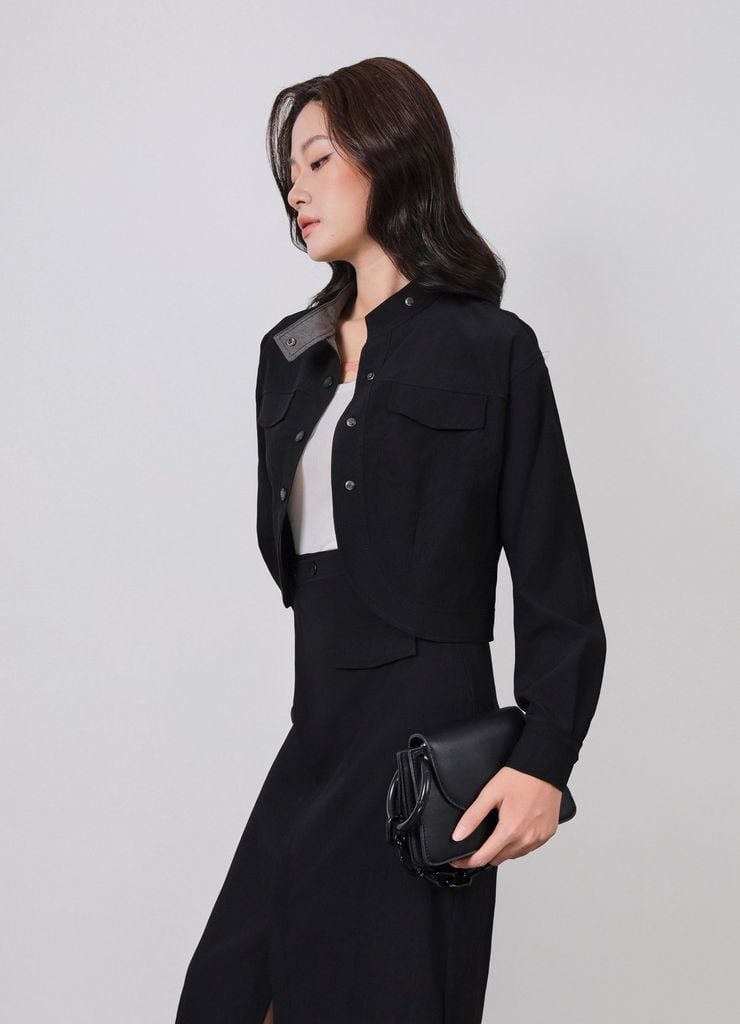 BKM73574 - Áo khoác kiểu công sở vải thô dáng croptop tay dài cổ kiểu thân áo phối túi hộp tạo kiểu - PANTIO