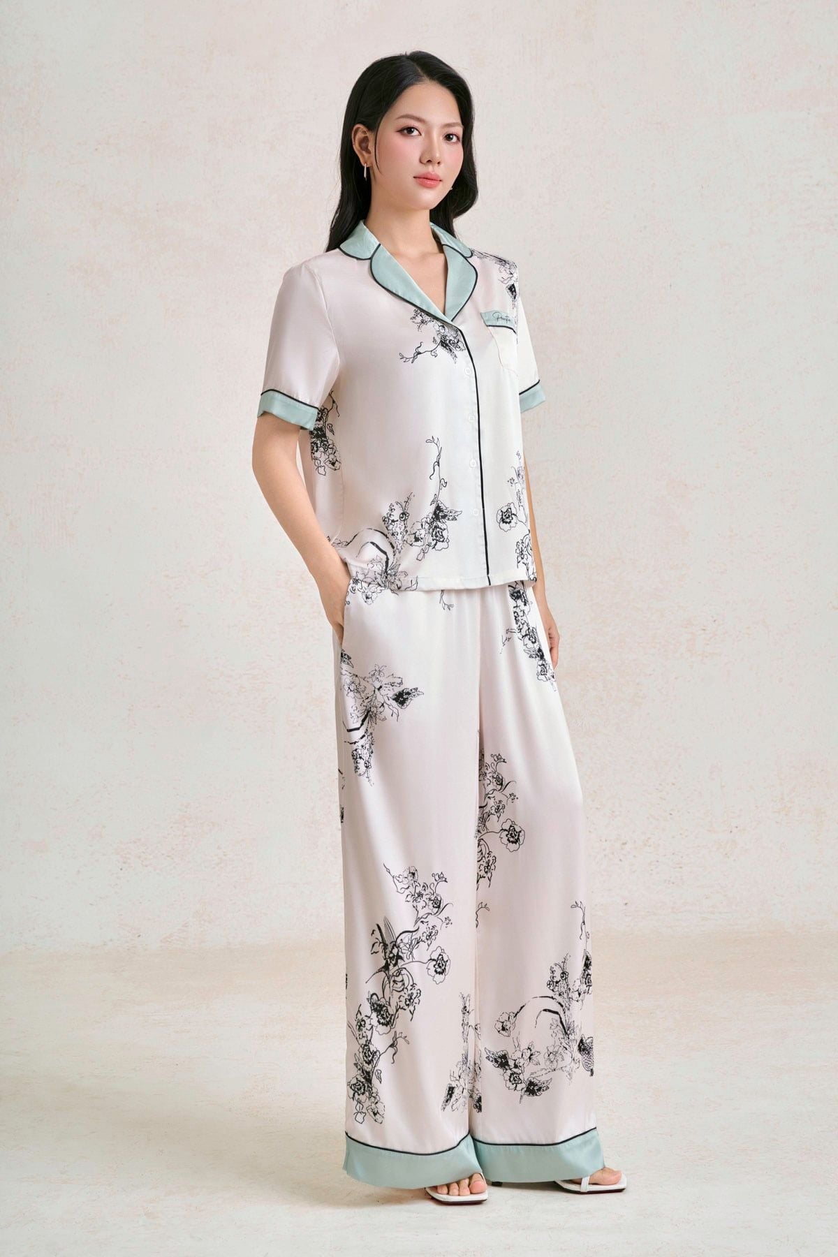 BMN5130 - Bộ mặc nhà vải lụa dáng suông áo tay ngắn kèm quần suông dài cạp chun thời trang- PANTIO