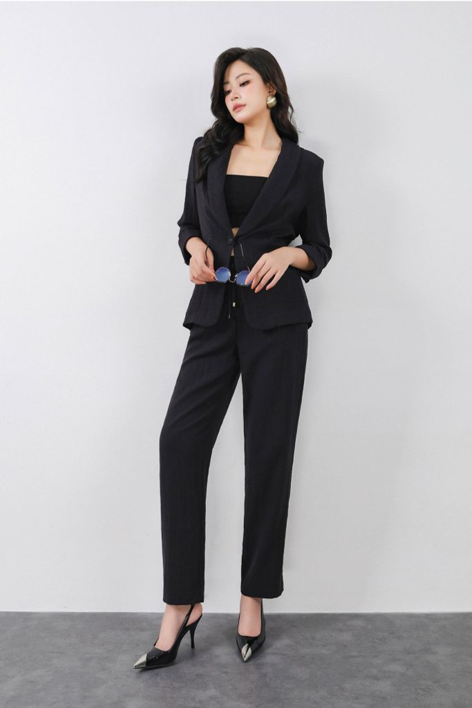 FAD5504 - Áo vest công sở vải thô nhăn dáng suông cổ bẻ tay lỡ lên gấu trang trí - PANTIO