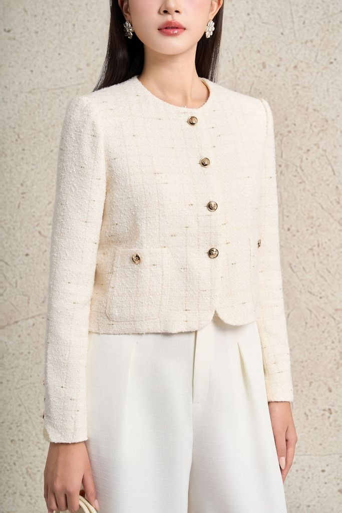 FAD9533 - Áo khoác vải dạ cao cấp dáng ngắn cổ tròn thân áo đính khuy thời trang có túi áo - PANTIO