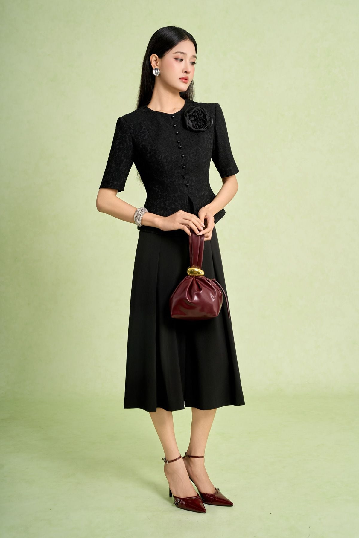 BQL33058 - Quần công sở vải thô dáng lửng thân xếp ly tạo kiểu khoá thân trước - PANTIO