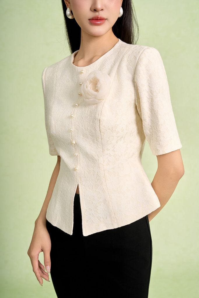FAD9543 - Áo kiểu công sở dáng peplum cổ tròn tay cộc thân trước phối khuy kèm hoa cài tạo kiểu - PANTIO