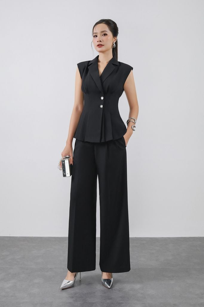 FAK31421 - Áo kiểu công sở vải tuytsi dáng peplum cổ hai ve có đệm vai thân áo chiết ly eo tạo kiểu cài khuy kim loại - PANTIO