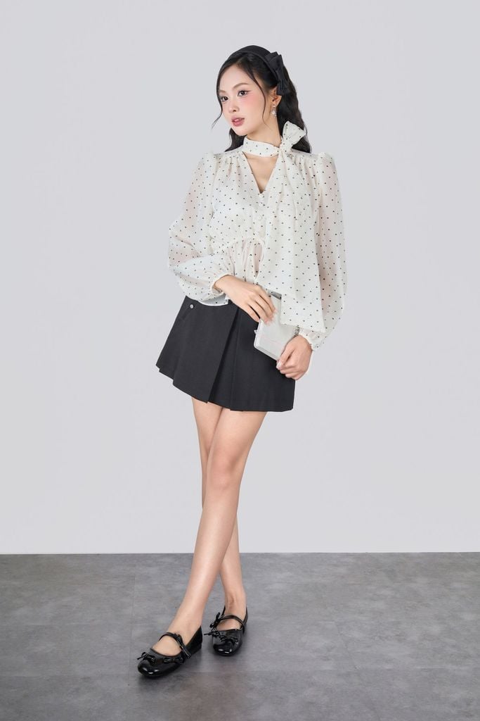 FAK31451 - Áo kiểu công sở vải tơ dáng ôm cổ xẻ V phối dây nơ gấu áo bo chun tạo kiểu - JAN.