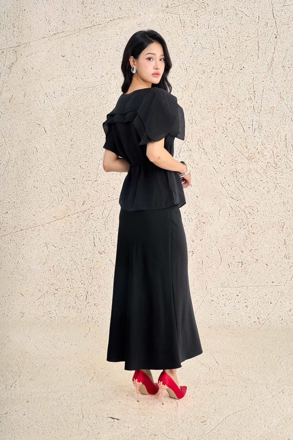 FJD51368 - Chân váy dài công sở vải lụa dáng suông dài cạp xếp nhún thời trang gấu váy đuôi cá tạo kiểu - PANTIO