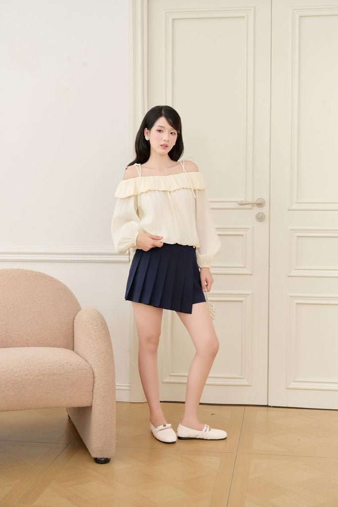 FAK31567 - Áo kiểu dạo phố vải tơ trễ vai tay bồng thời trang - JAN.