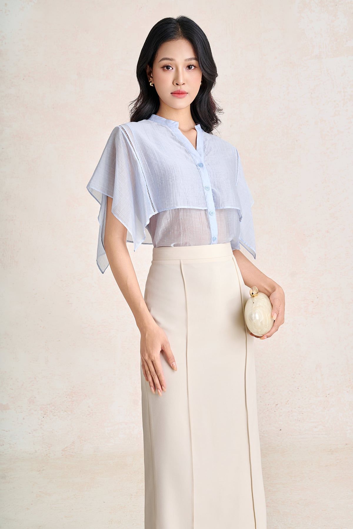 FAK31573 - Áo kiểu công sở vải tơ dáng suông cổ xẻ V tay cánh tiên thời trang - PANTIO
