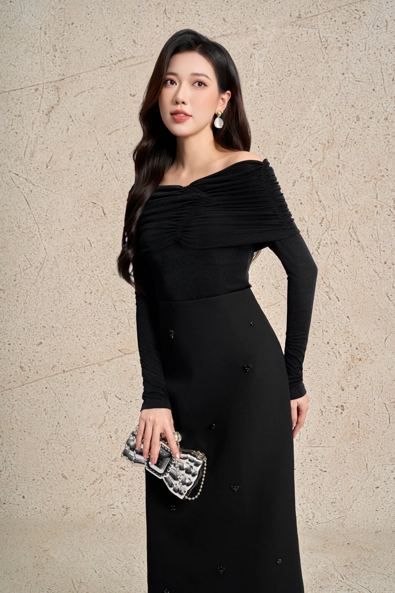 FJD91364 - Chân váy dài công sở vải thô dáng suông cạp liền thân váy đính đá cao cấp khoá thân sau - PANTIO