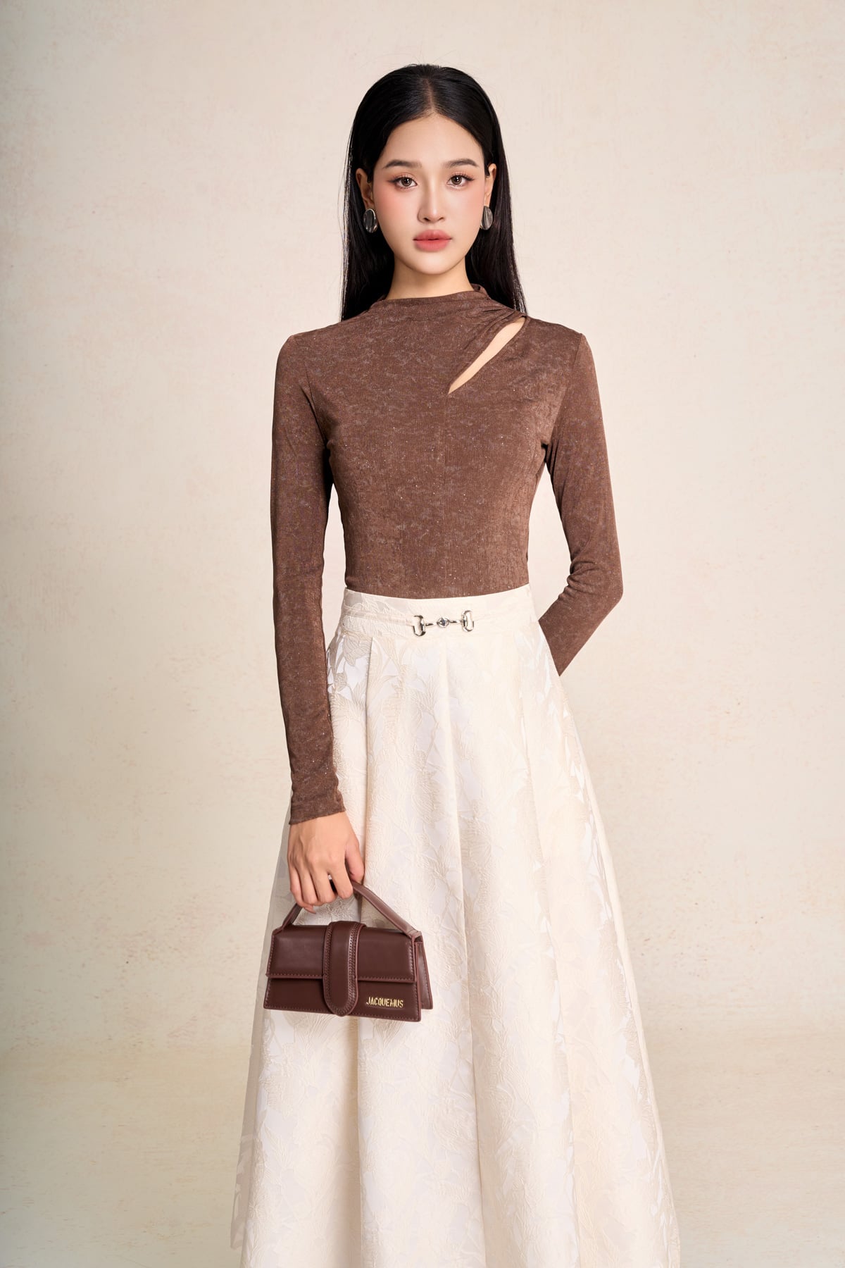 FJD51435 - Chân váy dài vải gấm dáng chữ A cạp phối kim loại tạo kiểu khóa thân sau - PANTIO