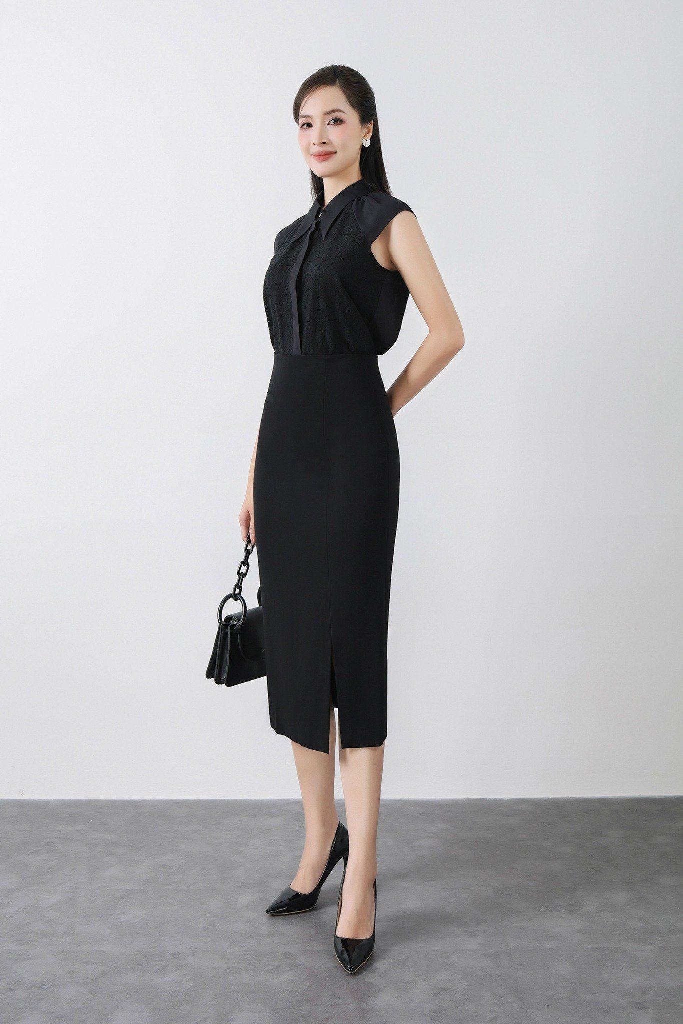 FAS13944 - Áo sơ mi công sở vải chiffon dáng suông cổ đức ngực áo phối ren tạo kiểu cài khuy thân trước - PANTIO