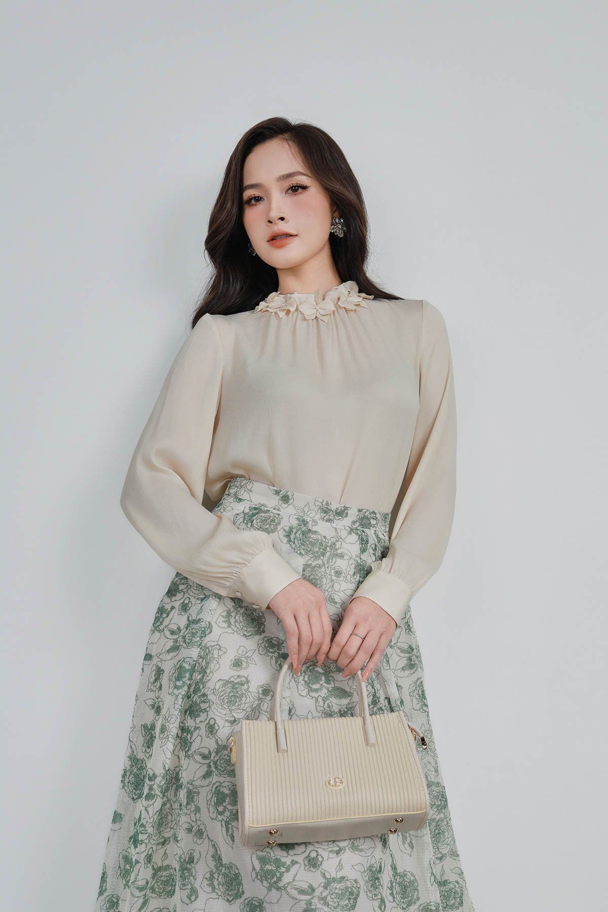 FJD51124 - Chân váy công sở vải lưới dáng xòe có lót vải habutai xếp li bong khóa thân sau - PANTIO