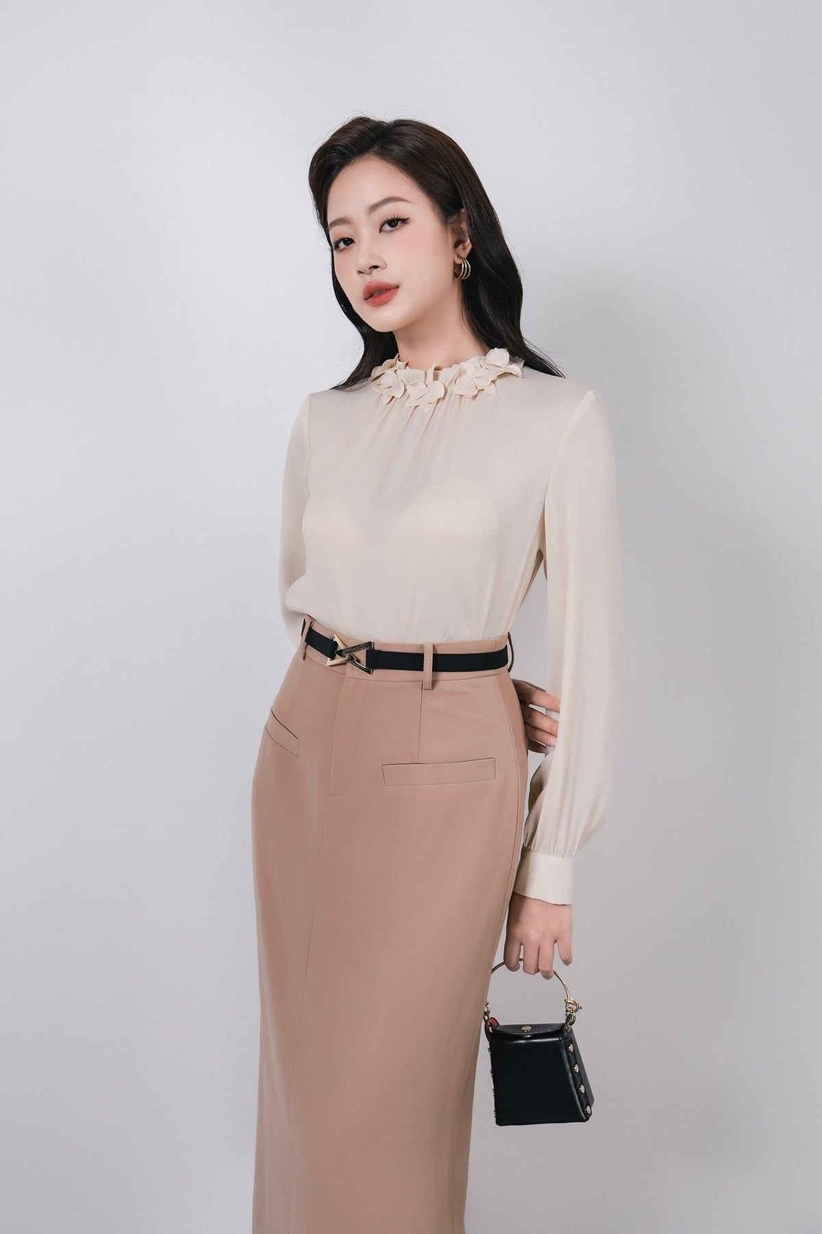 FJD51378 - Chân váy dài vải thô dáng suông cạp cao phối dây lưng co giãn tạo kiểu xẻ tà sau - PANTIO