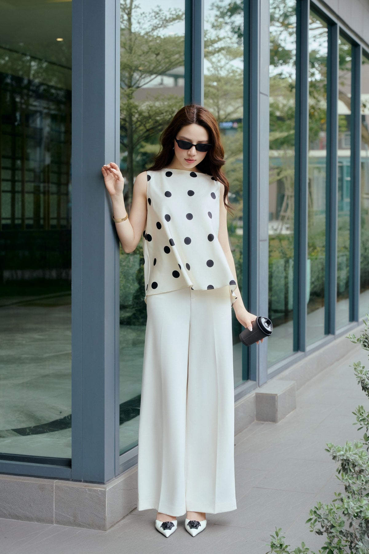 BQD93629 - Quần dài công sở vải thô dáng suông ống đứng thân quần phối ly tạo kiểu khóa thân trước - PANTIO