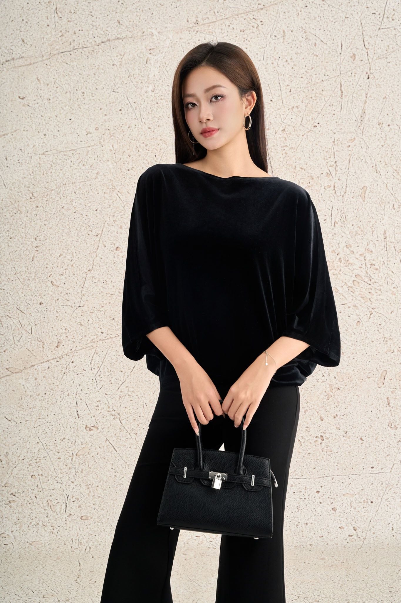 FAS14168 - Áo sơ mi công sở vải nhung dáng suông cổ thuyền tay cánh dơi thời trang thân sau phối khuy đá tạo kiểu - PANTIO