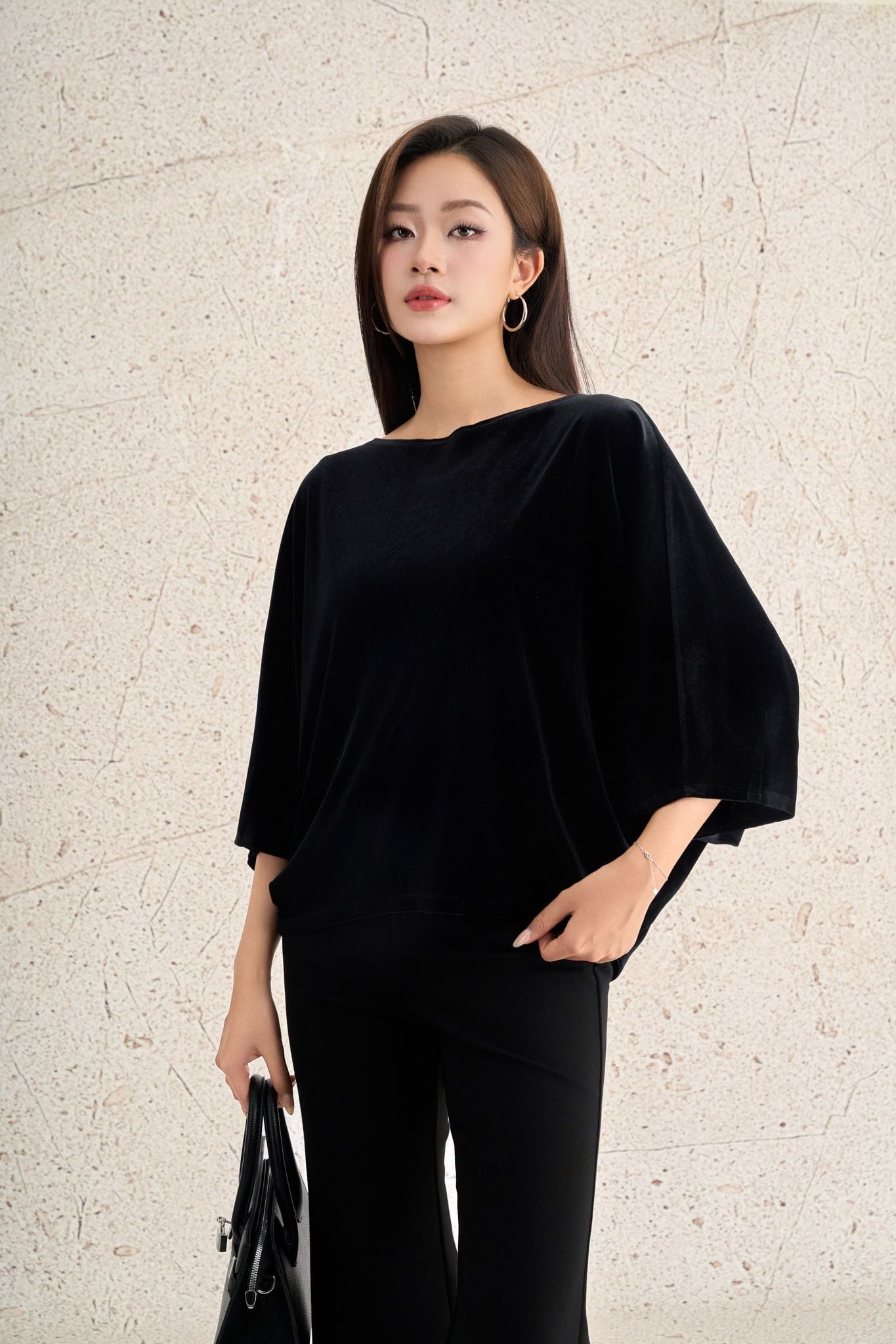 FAS14168 - Áo sơ mi công sở vải nhung dáng suông cổ thuyền tay cánh dơi thời trang thân sau phối khuy đá tạo kiểu - PANTIO