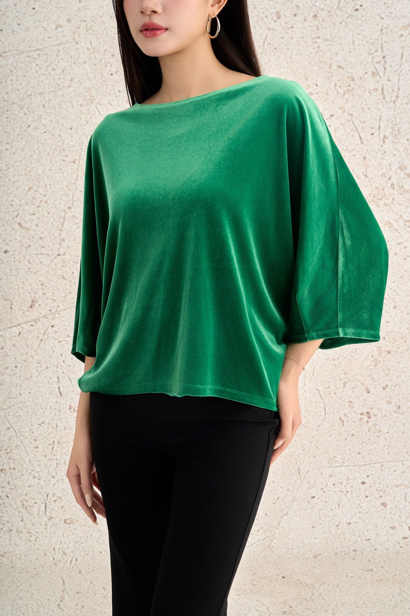 FAS14168 - Áo sơ mi công sở vải nhung dáng suông cổ thuyền tay cánh dơi thời trang thân sau phối khuy đá tạo kiểu - PANTIO