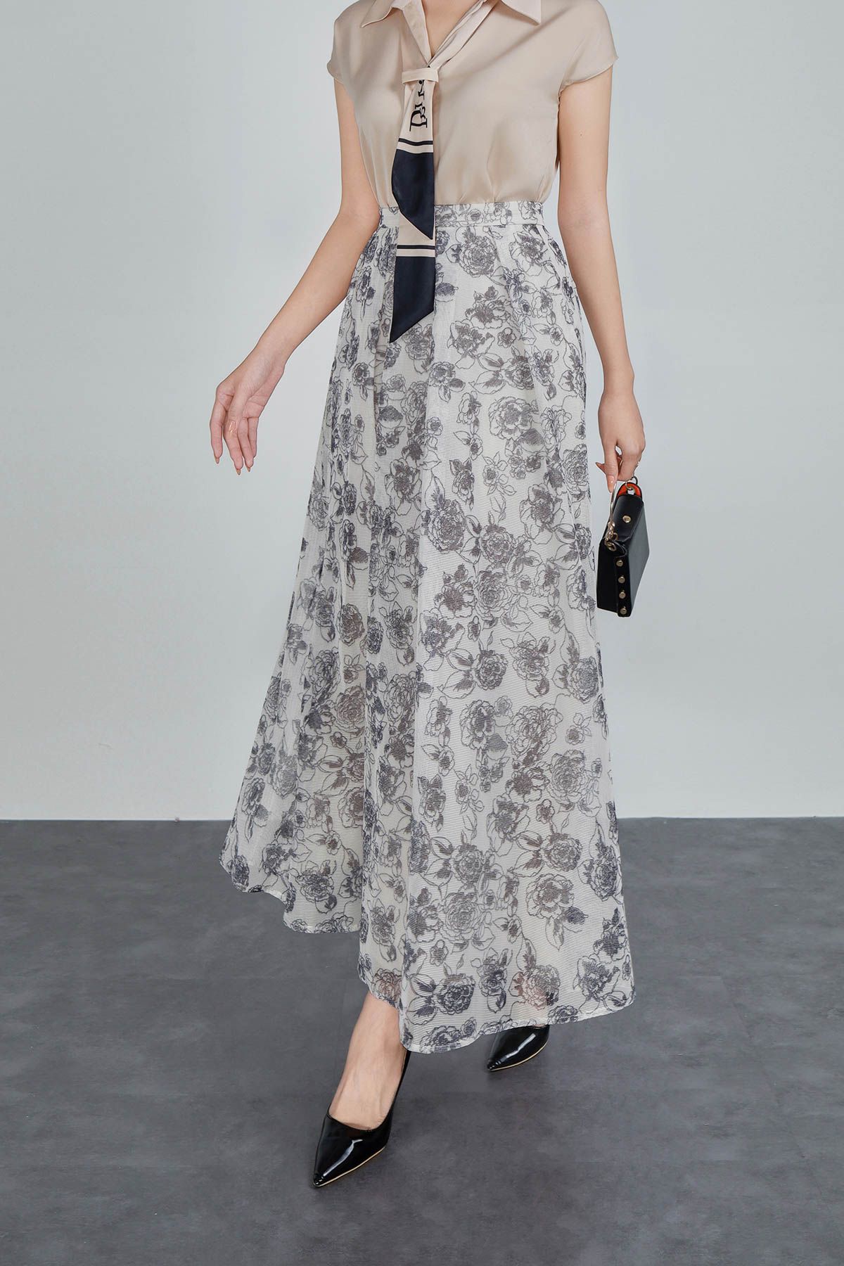 FJD51124 - Chân váy công sở vải lưới dáng xòe có lót vải habutai xếp li bong khóa thân sau - PANTIO