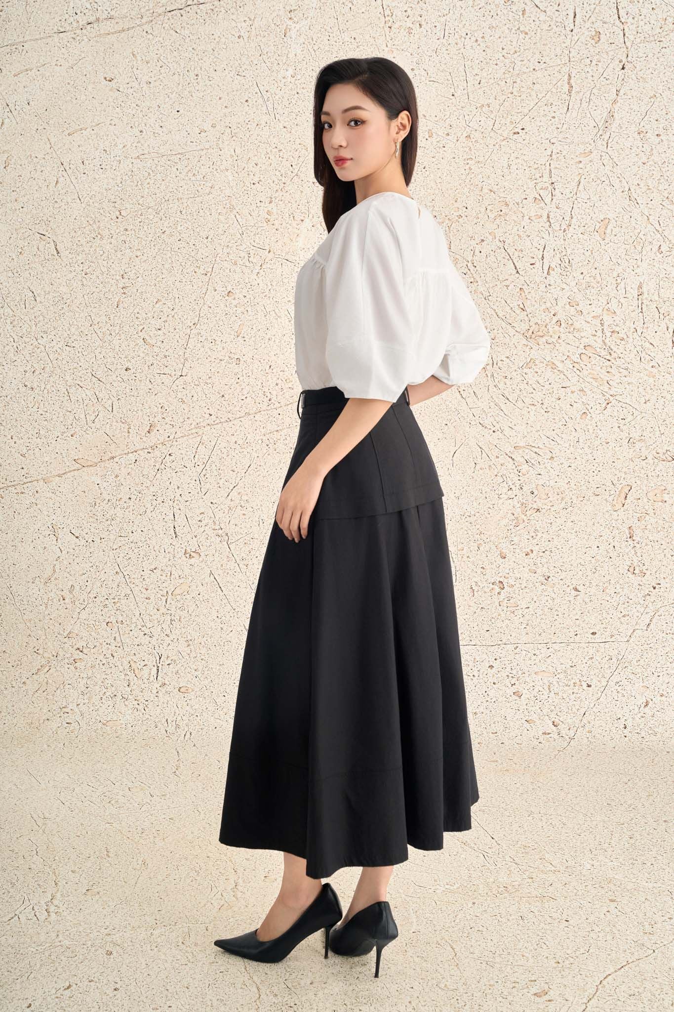 FJD51131 - Chân váy công sở vải Kaki dáng A dài hai lớp lót vải boi eo đáp cạp bản to thân váy xếp ly kèm đai lưng chun khoá thân sau - PANTIO