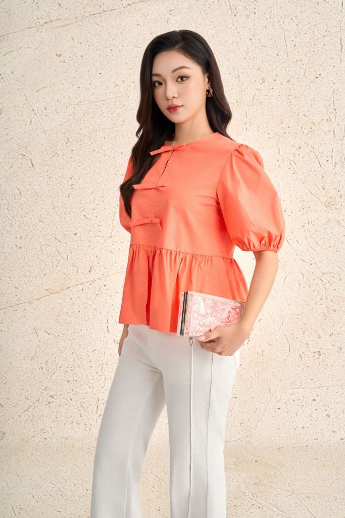 FAS33993 - Áo sơ mi kiểu dạo phố vải thô kate dáng suông cổ tròn tay bồng thân áo đính nơ tạo kiểu gấu áo phối viền thời trang - PANTIO