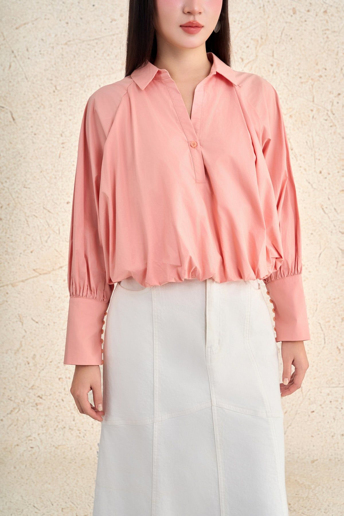 FAS34007 - Áo sơ mi công sở vải thô kate dáng ngắn cổ bẻ tay dài phối măng séc thân áo bo viền tạo kiểu thời trang - PANTIO