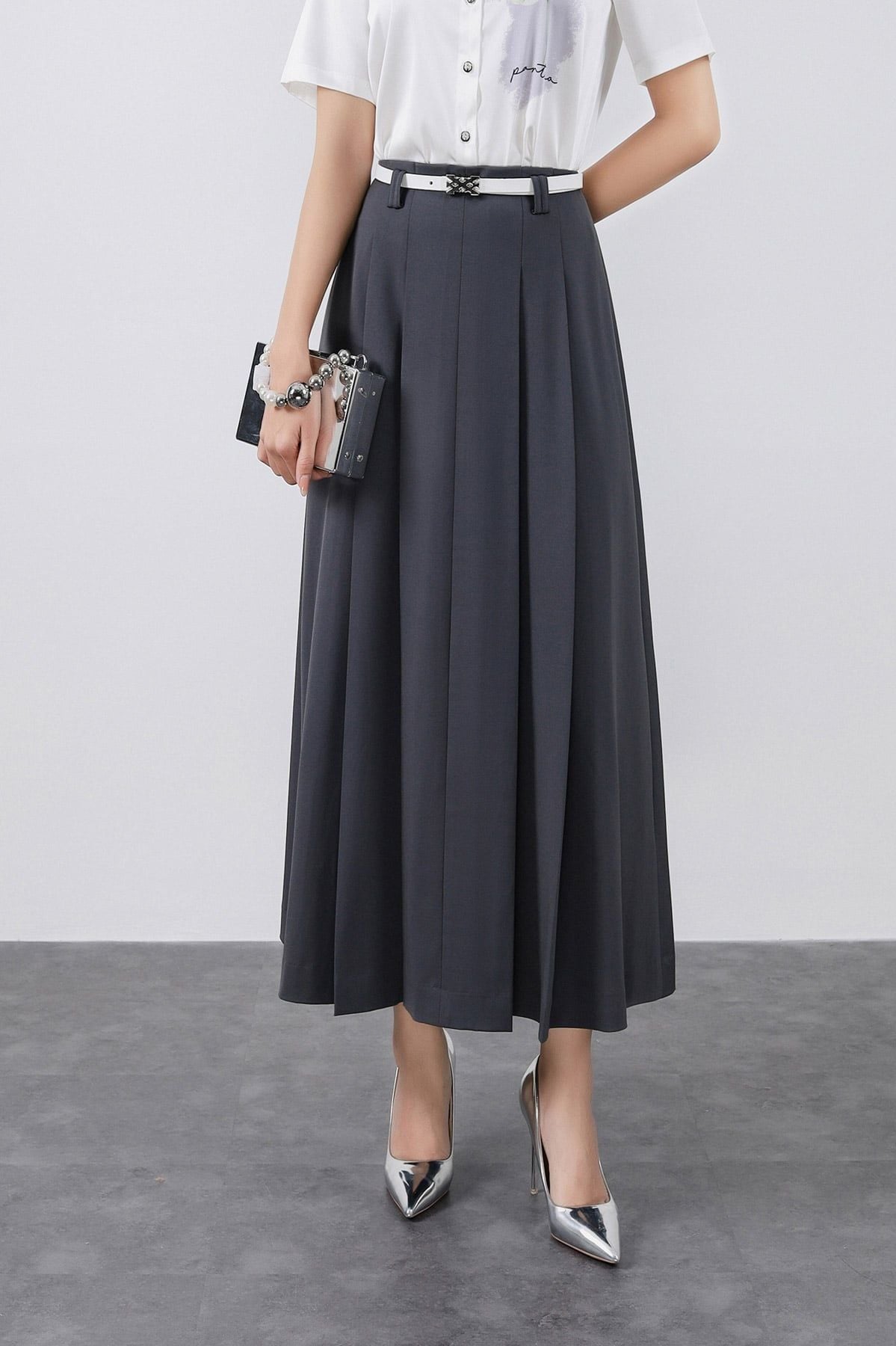 FJD51300 - Chân váy dài vải tuytsi dáng A Xoè thân váy xếp ly bung tạo kiểu khoá thân sau - PANTIO