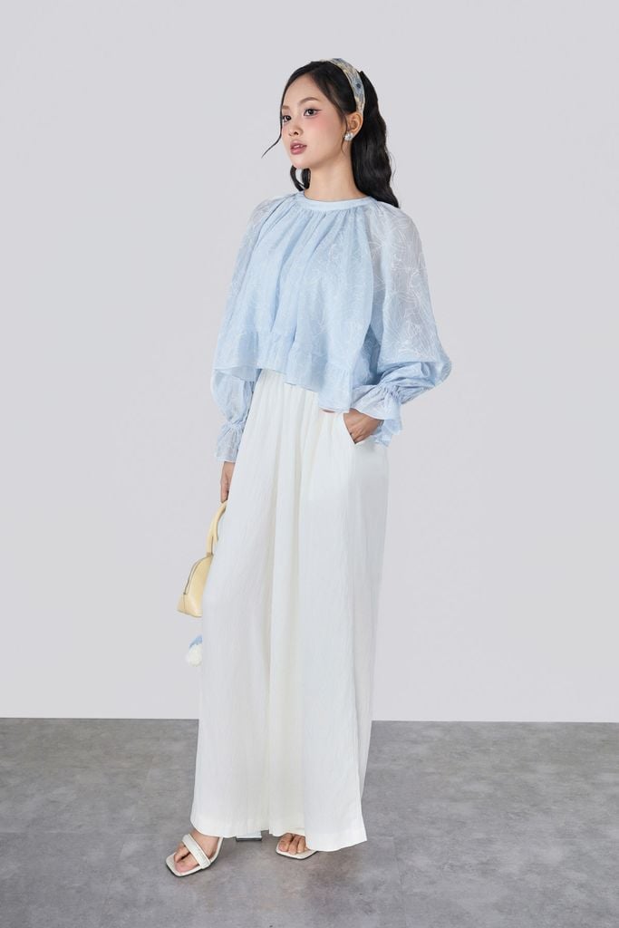 FAS34063 - Áo sơ mi vải tơ nhăn dáng suông cổ tròn tay dài bo chun tay gấu áo phối viền bèo tạo kiểu - JAN.