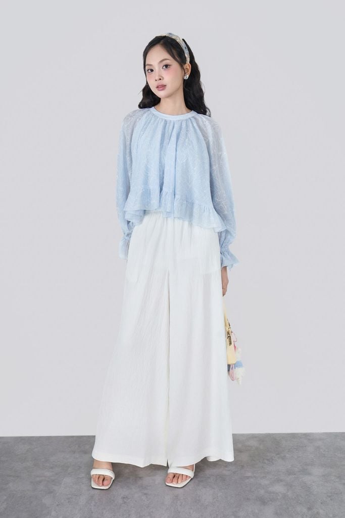 FAS34063 - Áo sơ mi vải tơ nhăn dáng suông cổ tròn tay dài bo chun tay gấu áo phối viền bèo tạo kiểu - JAN.