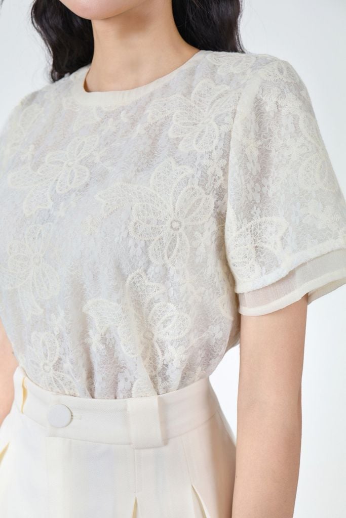 FAS34071 - Áo sơ mi vải ren hoa dáng suông hai lớp cổ tròn tay cộc - JAN.