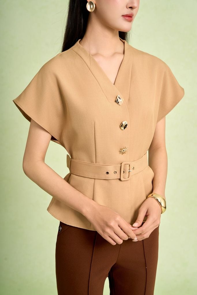 FAS34143 - Áo sơ mi kiểu công sở vải thô đũi dáng peplum cổ xẻ V tay chờm thân áo đính khuy thời trang eo phối dây đai - PANTIO