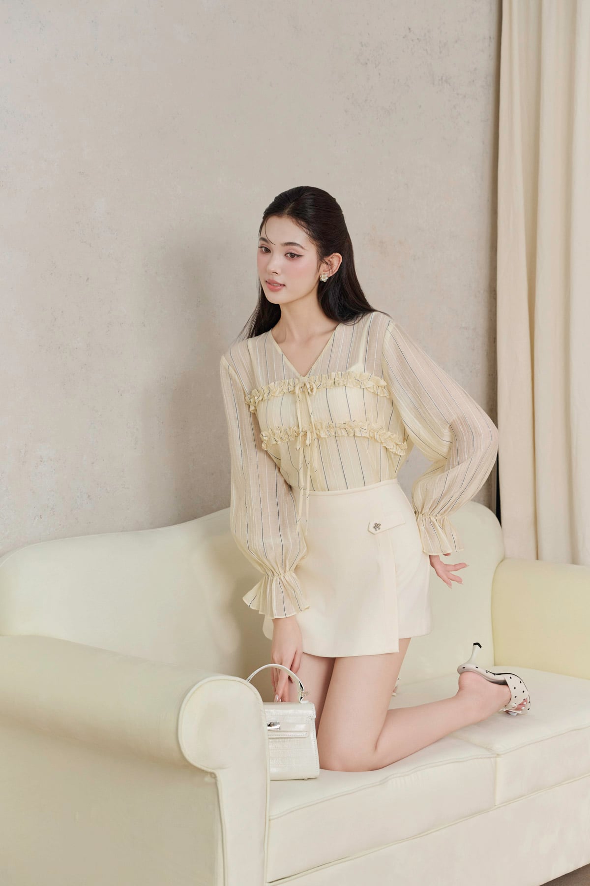 FAS34197 - tylekeo8888 công sở vải tơ dáng suông cổ xẻ V tay dài thân áo phối viền bèo tạo kiểu - JAN.