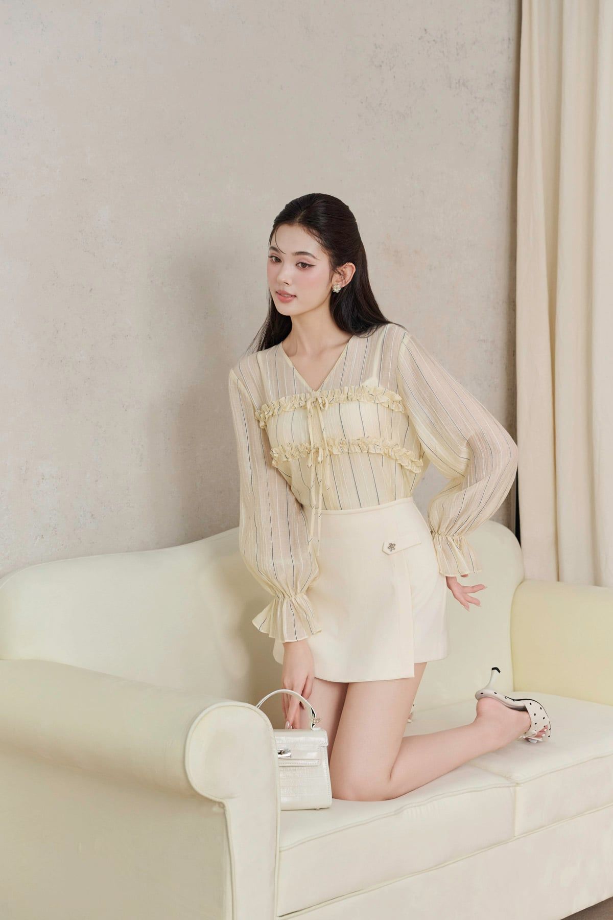 FAS34197 - tylekeo8888 công sở vải tơ dáng suông cổ xẻ V tay dài thân áo phối viền bèo tạo kiểu - JAN.