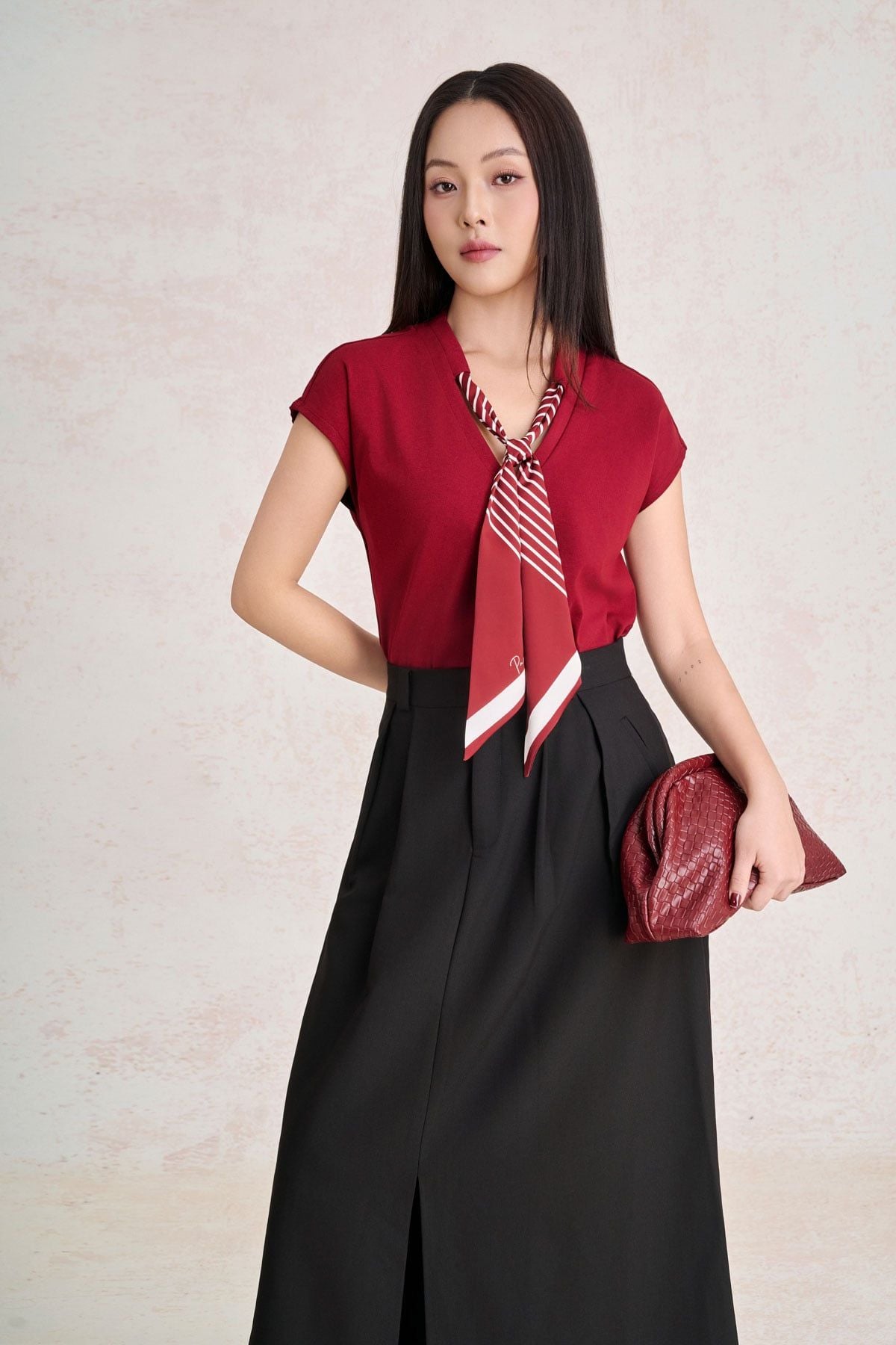 FAS34221 - Áo sơ mi vải thun cotton dáng suông cổ xẻ V phối vạt thắt tạo kiểu - PANTIO