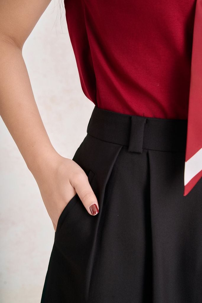 FAS34221 - Áo sơ mi vải thun cotton dáng suông cổ xẻ V phối vạt thắt tạo kiểu - PANTIO