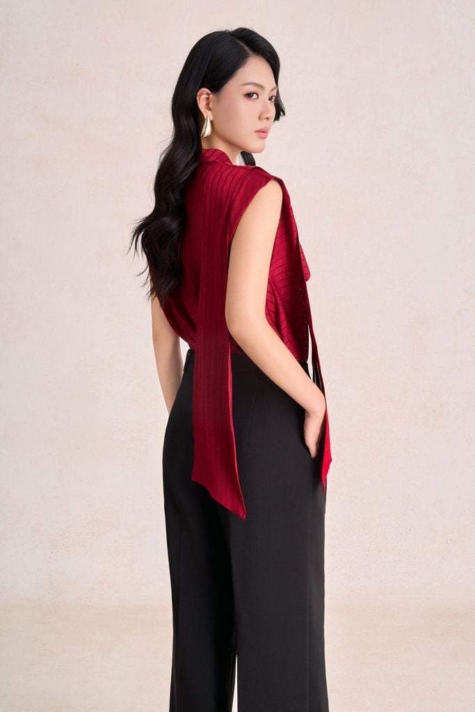 FAS34307 - Áo sơ mi công sở vải tơ dáng suông cổ đổ phối vạt vai chờm tạo kiểu - PANTIO