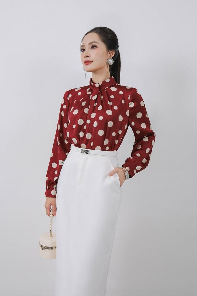 FAS53810 - Áo sơ mi công sở vải lụa cát dáng suông cổ kiểu vặn nhúm tay dài - PANTIO