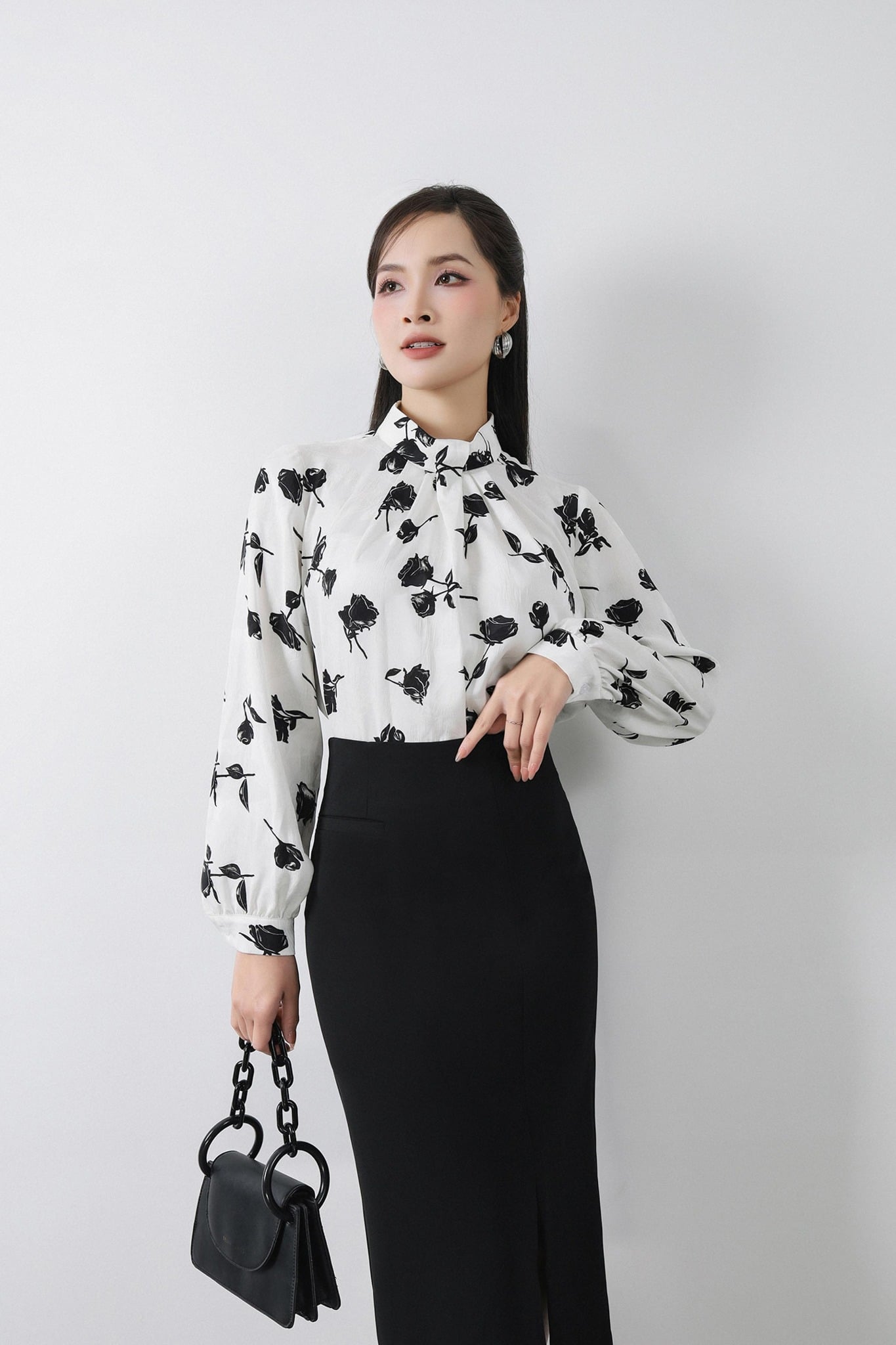 FJD31029 - Chân váy công sở vải thô dáng suông xẻ tà trước khoá thân sau - PANTIO