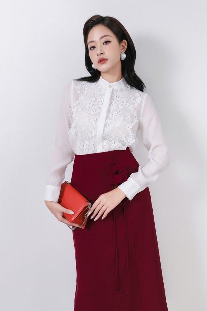 FJD51269 - Chân váy dài công sở vải tuytsi dáng suông cạp liền thân váy phối dây hoa 3D thời trang khoá thân sau - PANTIO