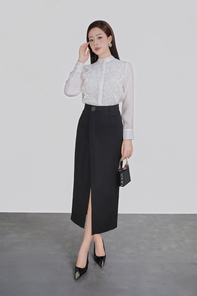 FAS54002 - Áo sơ mi công sở vải tơ dáng suông cổ tàu ngực áo phối ren hoa thời trang cài khuy thân trước - PANTIO