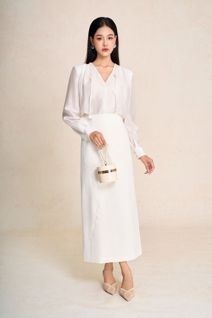 FAS54057 - Áo sơ mi công sở vải tơ dáng suông cổ V phối dây tạo kiểu - PANTIO