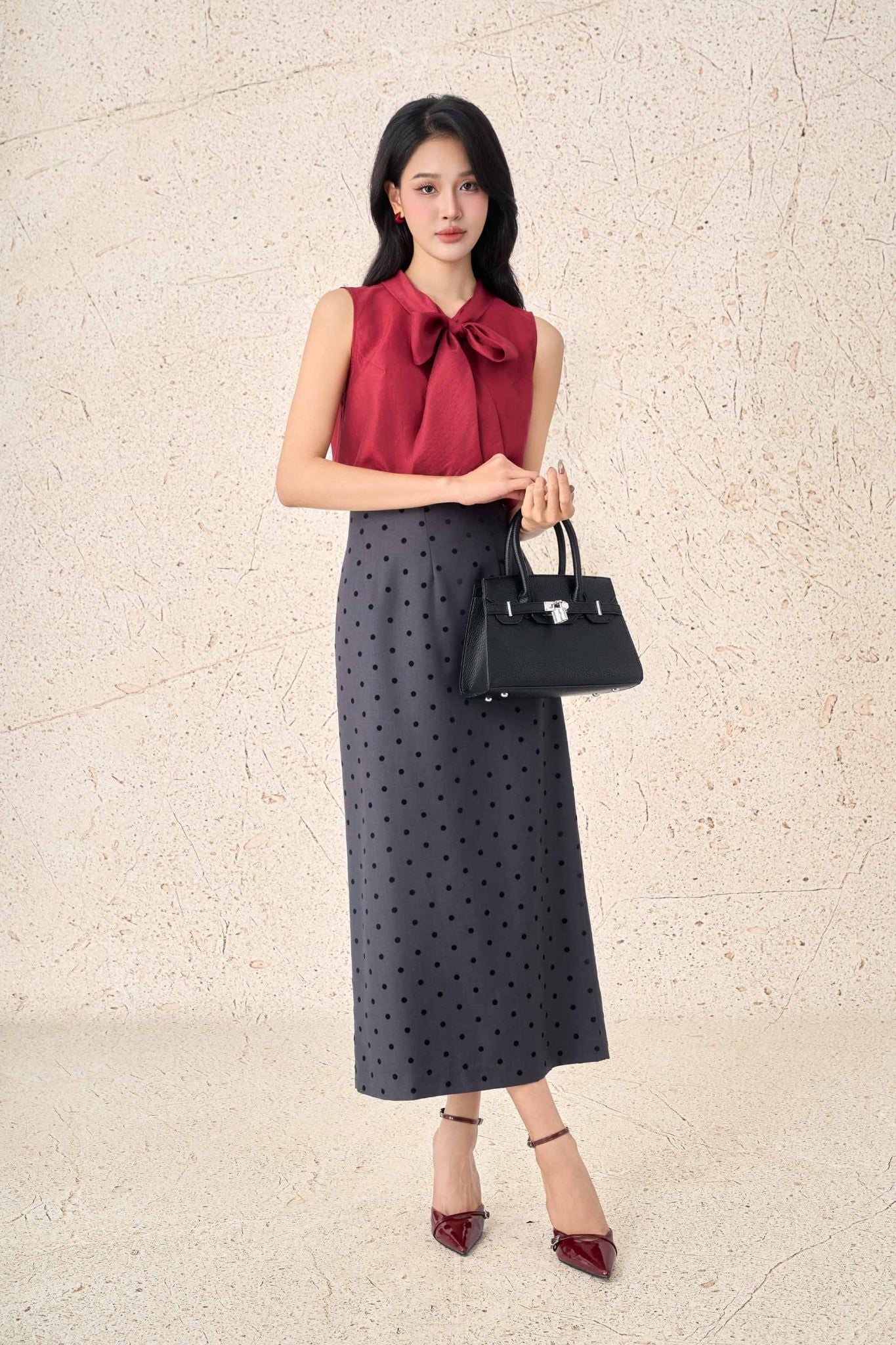 FAS54078 - Áo sơ mi công sở vải tơ dáng suông cổ kiểu phối vạt thắt nơ không tay thời trang - PANTIO