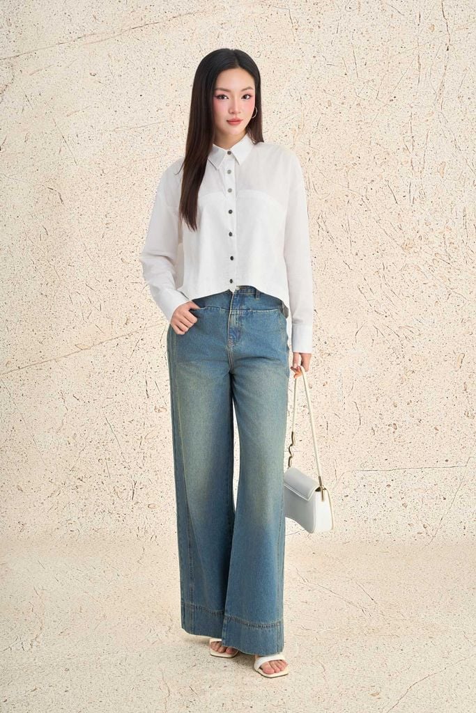 FAS54100 - Áo sơ mi công sở vải thô kate dáng suông cổ đức tay dài phối măng séc cài khuy trước - PANTIO