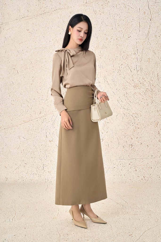 FJD51342 - Chân váy dài công sở vải thô dáng chữ A hông xếp nhún phối khuy kim loại tạo kiểu khoá thân sau - PANTIO