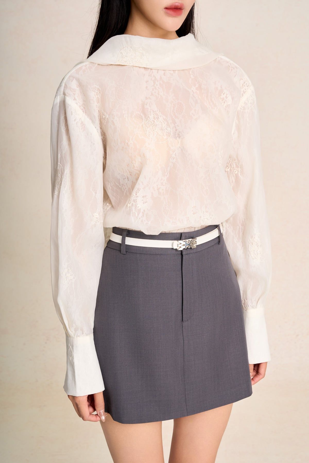 FAS74084 - Áo sơ mi công sở vải tơ hai lớp phối ren lưới dáng suông cổ vạt cách điệu tay bồng tạo kiểu - PANTIO