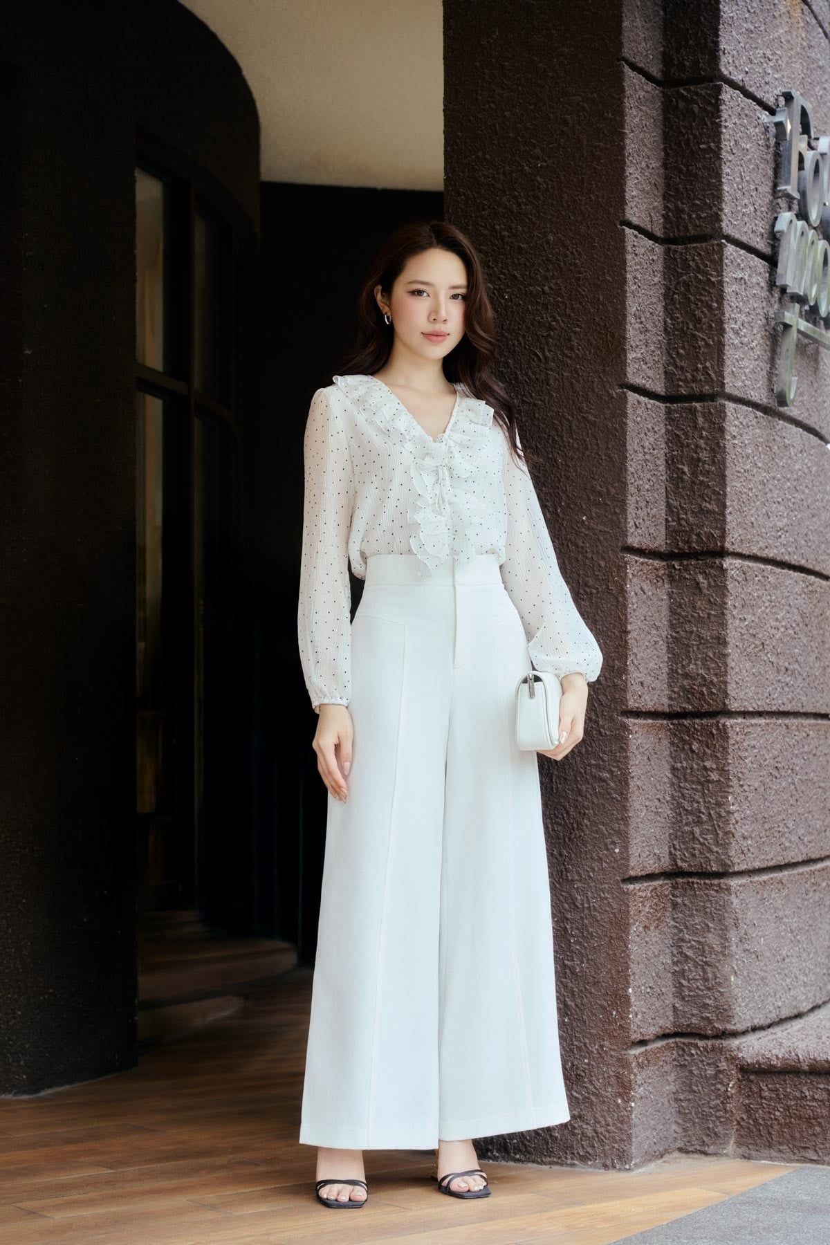FAS94094 - tylekeo8888 công sở vải tơ nhăn dáng suông cổ xẻ phối viền bèo tay bồng tạo kiểu - tỷ lệ kèo 8899