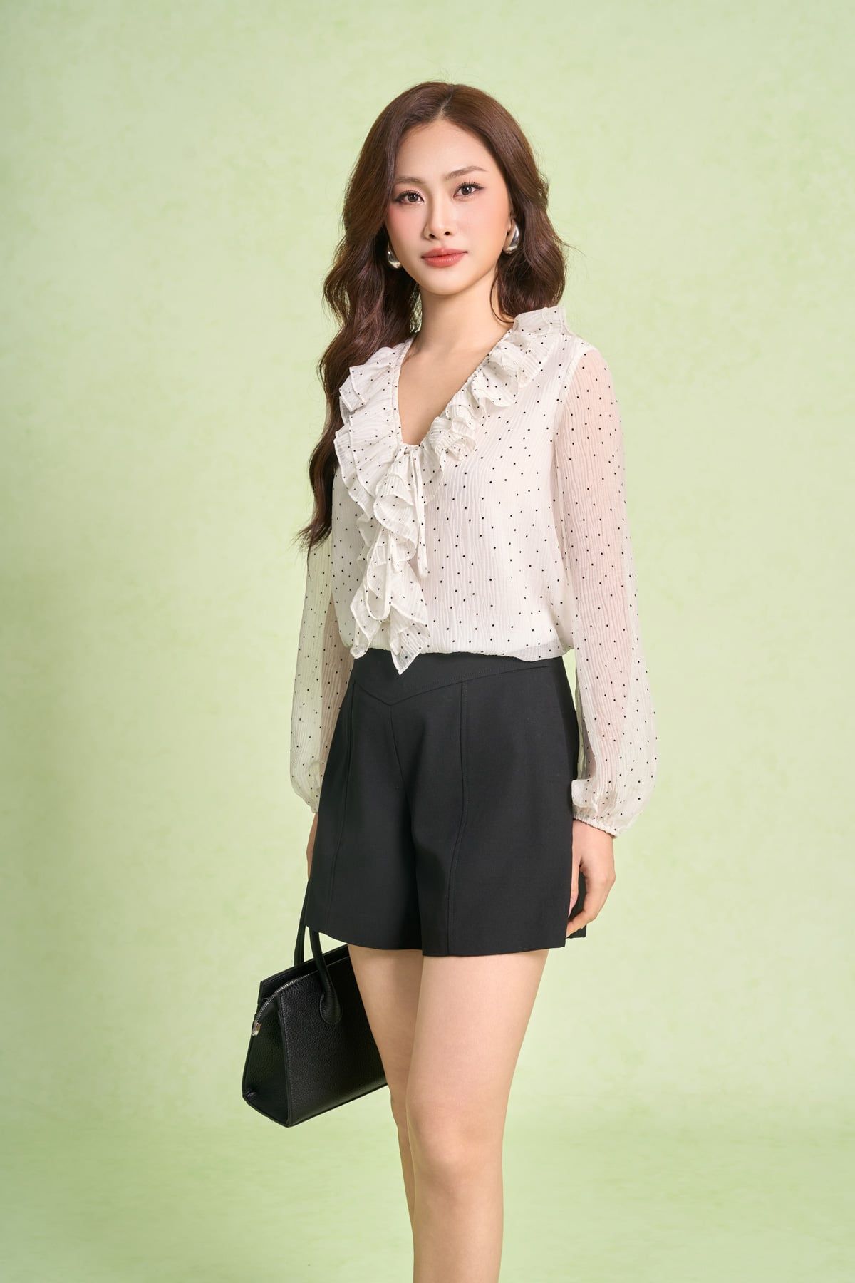 FAS94094 - Áo sơ mi công sở vải tơ nhăn dáng suông cổ xẻ phối viền bèo tay bồng tạo kiểu - PANTIO