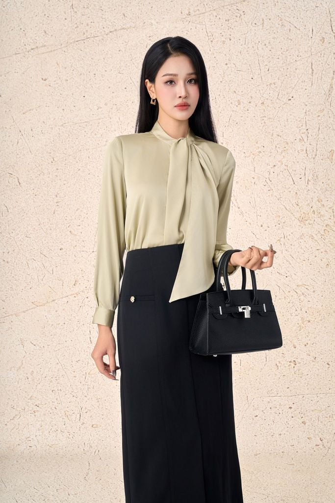 FAS94096 - Áo sơ mi công sở vải lụa satin dáng suông cổ tròn thắt vạt tạo kiểu tay dài phối măng séc - PANTIO