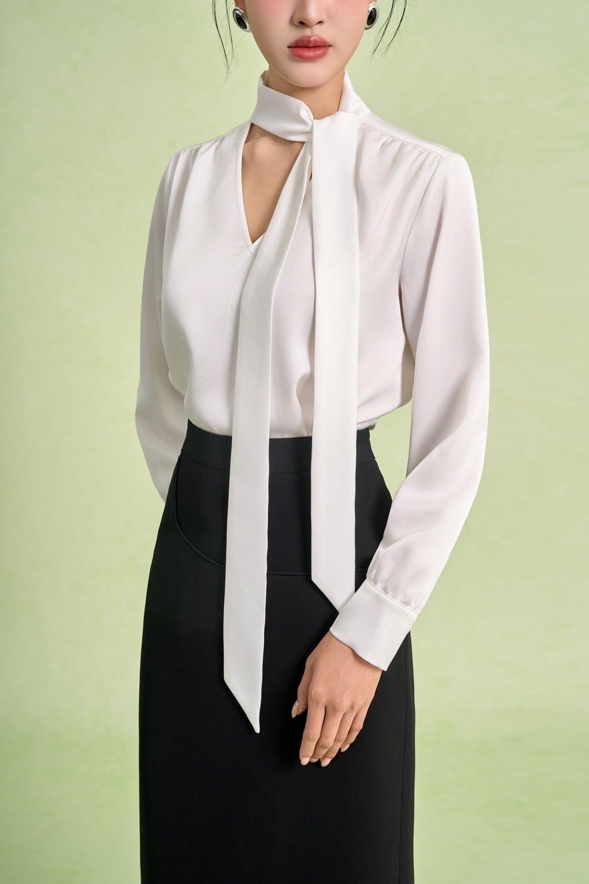 BJD73575 - Chân váy dài vải phi cát dáng suông cạp cao xẻ tà sau - PANTIO