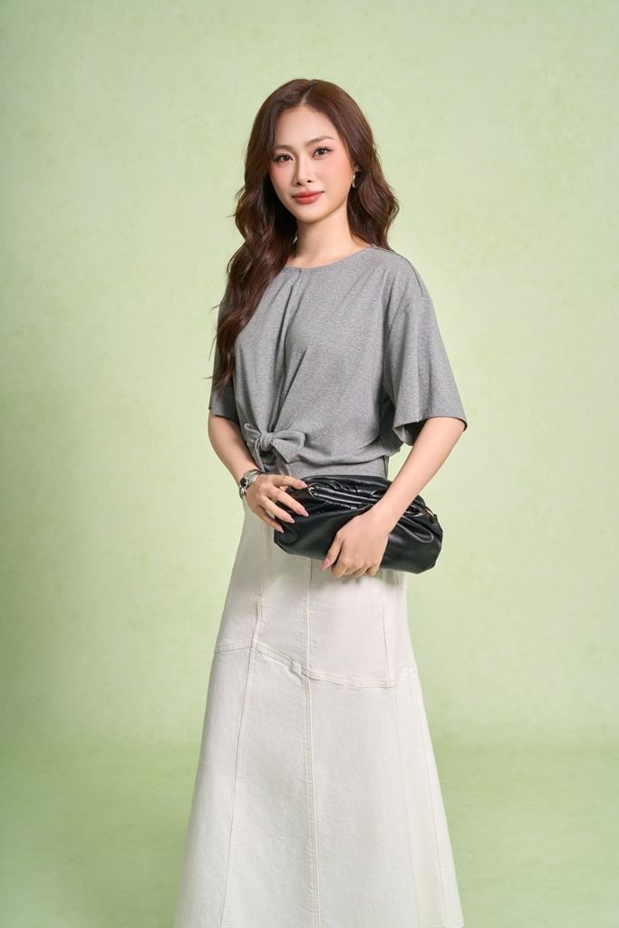 FAT1594 - Áo thun dệt kim vải cotton dáng ngắn cổ tròn tay lửng gấu áo bo chun phối vạt thắt tạo kiểu - PANTIO