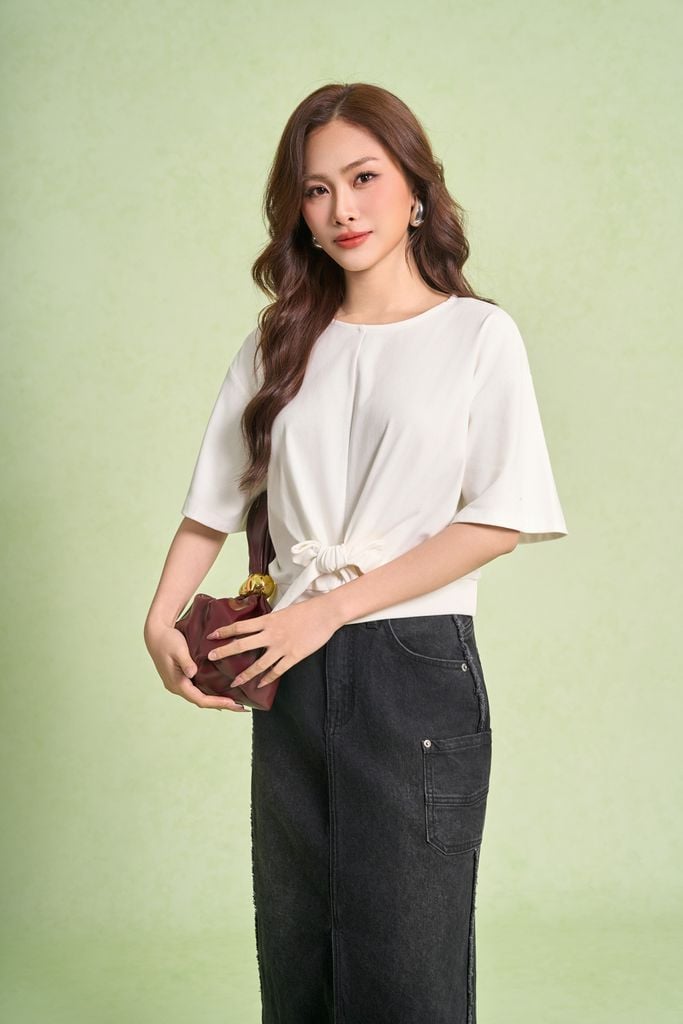 FAT1594 - Áo thun dệt kim vải cotton dáng ngắn cổ tròn tay lửng gấu áo bo chun phối vạt thắt tạo kiểu - PANTIO