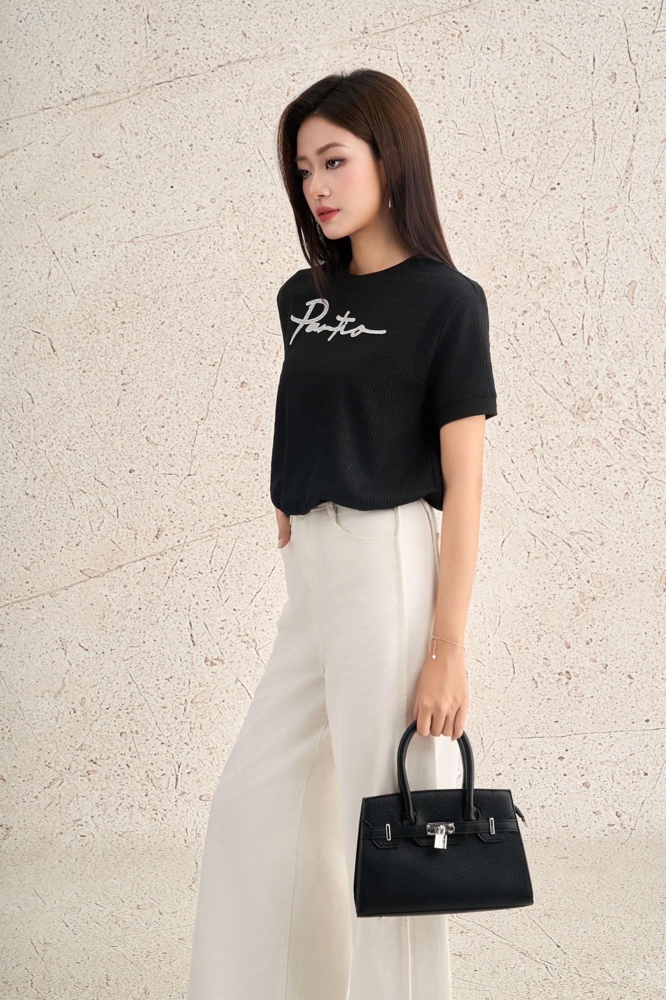 FAT3489 - Áo thun dệt kim vải len dáng ngắn cổ tròn tay cộc thân áo thêu hoạ tiết thời trang gấy áo bo chun ôm - PANTIO